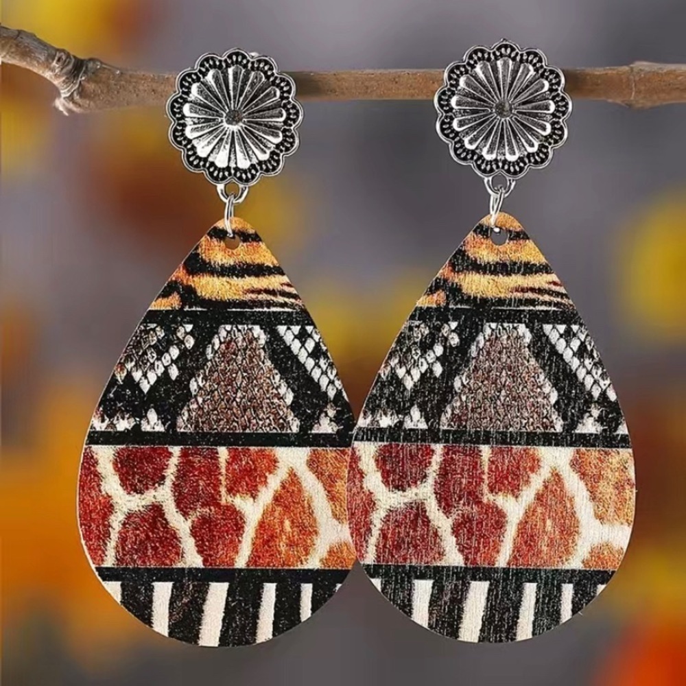 π
π
π
3 for 12 π
π
π
Safari Print Teardrop Earrings - Picture 1 of 3
